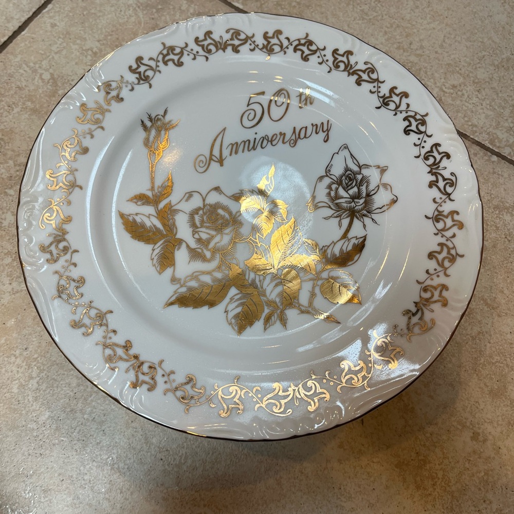 Gold and White 50th Anniversary Decorative Plate Cake Stand